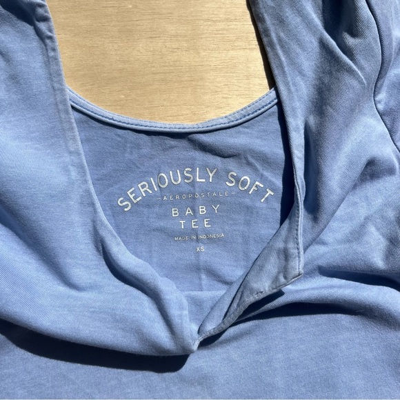 Blue short sleeve fitted scoop neck top women’s XS Aéropostale - Picture 3 of 8